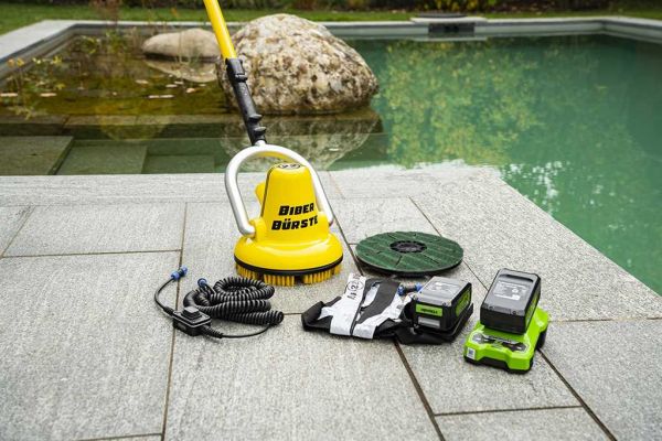Pond cleaning brush BIBER 22 BRUSH - Special-Expert version